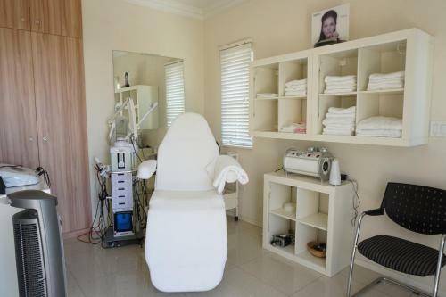 Exclusive Luxury Apartment Higher Heights, Barbados