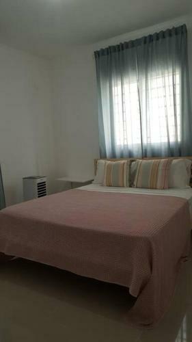 Hermoso Apartamento Con Estacionamiento Gratuito.