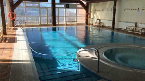 Apartamentos Sue�o Nevado Con Piscina A Pie de Telesilla
