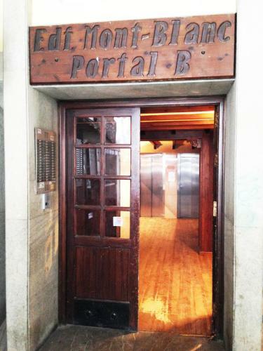 Apartamento Pradollano Luxus - Wifi - Netflix - Parking