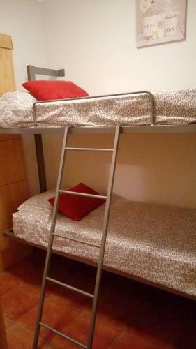 Apartamento Estudio Y Garaje En Zona Baja