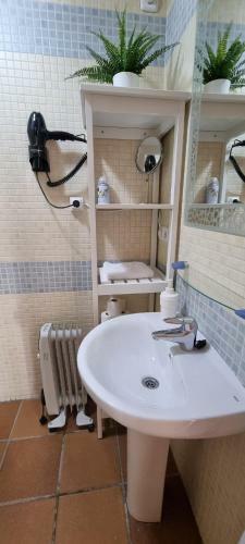 Apartamento Nuevo Apto. Sierra Nevada + Garaje