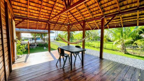Raiatea - Bungalow Nautilus Pool