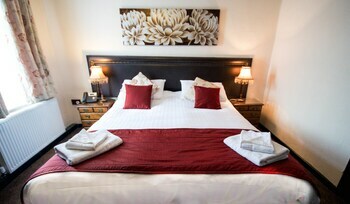 Hotel The Black Boy Inn