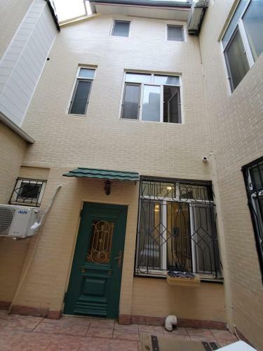 Golden Royal Baku Hostel