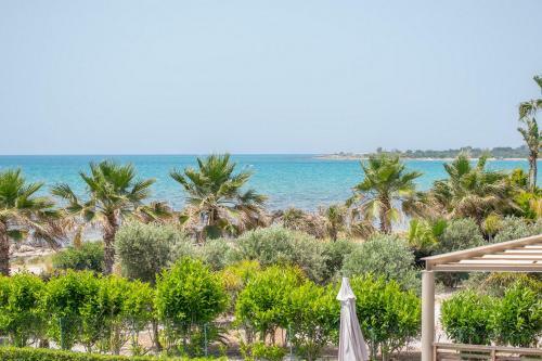 Ayia Thekla Seafront Villa Dagi