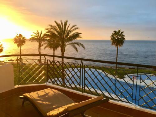 Mi Capricho C16 Beachfront Apartment