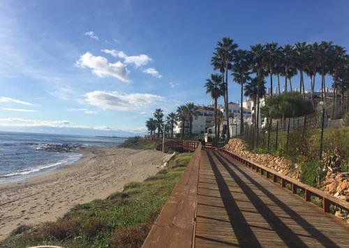 Apartment On Beach Mijas