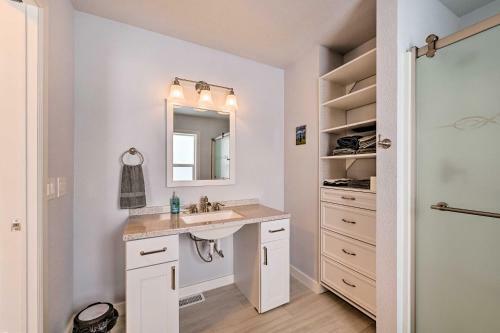 Kenai Home With Fireplace Less Than 10 Mi To Big Eddy!