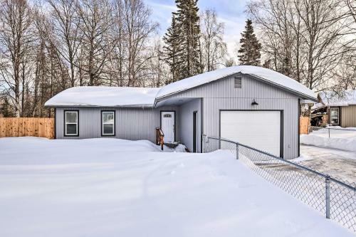 Kenai Home With Fireplace Less Than 10 Mi To Big Eddy!