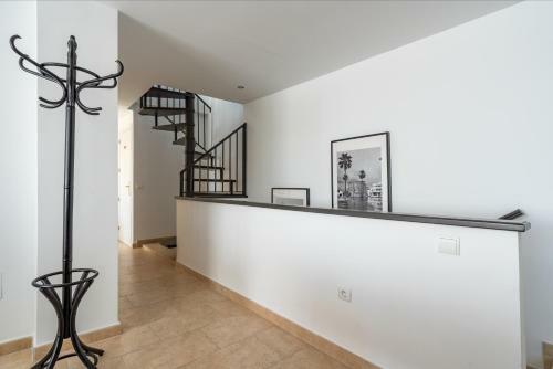 Apartamento Stunning Penthouse With Private Pool In La Cala Steps From Beach