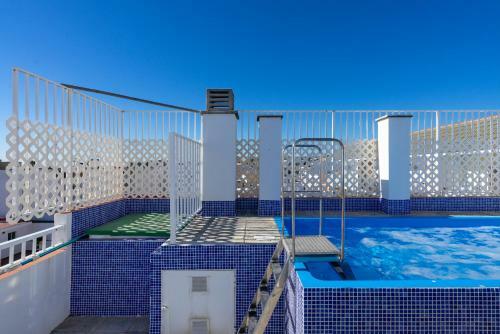 Apartamento Stunning Penthouse With Private Pool In La Cala Steps From Beach