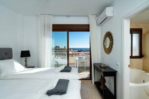 Apartamento Stunning Penthouse With Private Pool In La Cala Steps From Beach