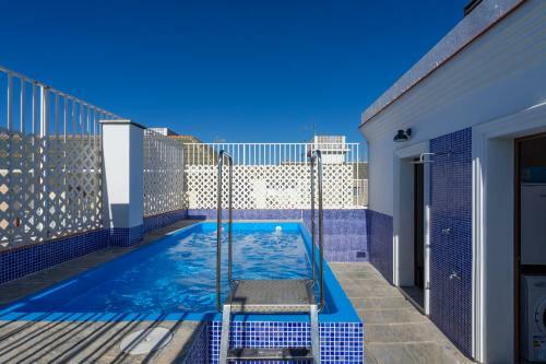 Apartamento Stunning Penthouse With Private Pool In La Cala Steps From Beach