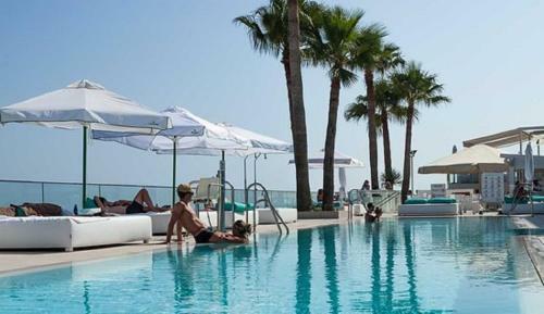 Apartament Aguamarina On The Beach Front