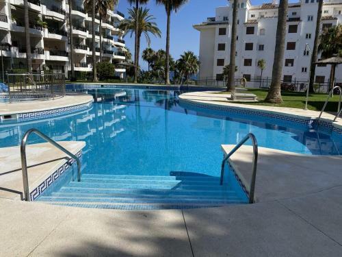 Apartamento Mi Capricho, Beachfront, Grownfloor, Private Garden & Terrace