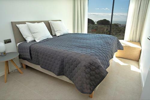 Villa 3 Bdrm Vacation Home ? Sea View ? Cala de Mijas