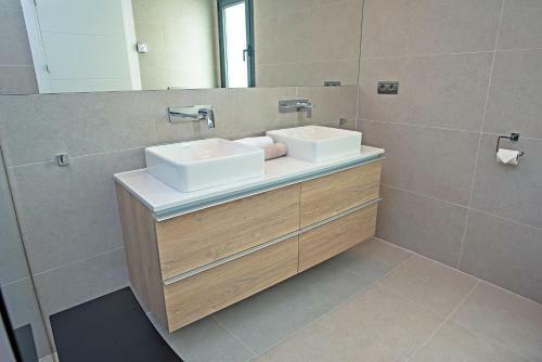 Villa 3 Bdrm Vacation Home ? Sea View ? Cala de Mijas
