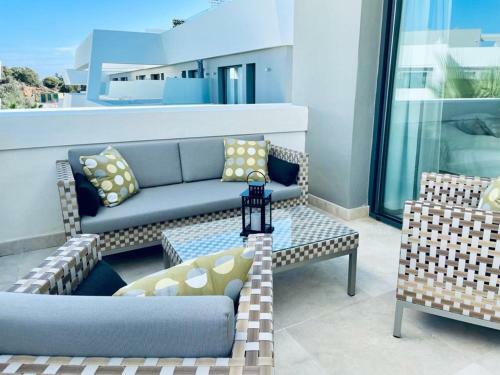 Villa Serenity By The Sea In La Cala