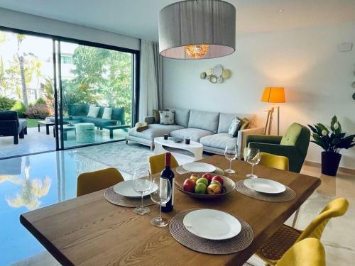 Villa Serenity By The Sea In La Cala