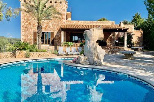 Villa Es Castell de Ca N'alou de Ses Cases Noves
