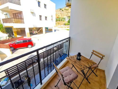 Lazy Days Pool Apartments