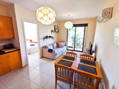 Lazy Days Pool Apartments