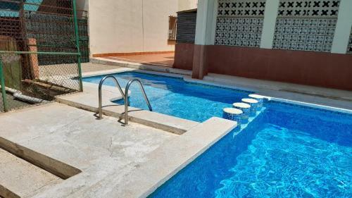 Apartamento Con Piscina Terraza Y Pista de Tenis
