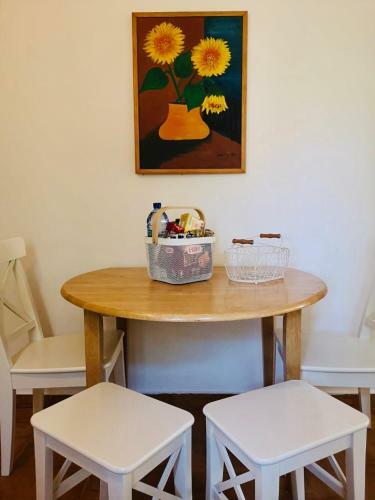 Apartamento 2 Bed Cottage With Pool & Garden