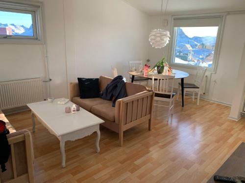 Isi4u Apartments, Snowmobile And Dogsled