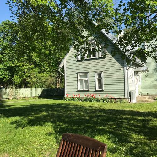 Hostal Pargi 5 Guesthouse