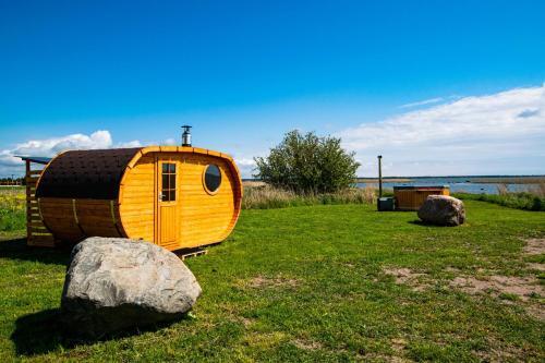 Villa Kuus S�lme - Sea View Holiday Home