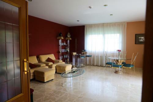Villa Parad�s De Montse