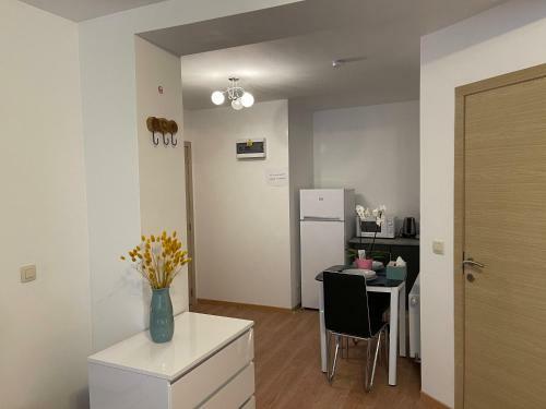 Hostal G�tes Sax 1