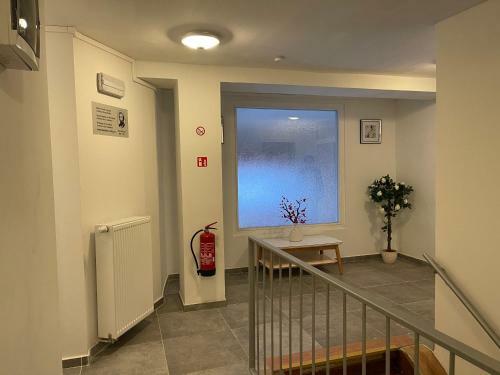 Hostal G�tes Sax 1