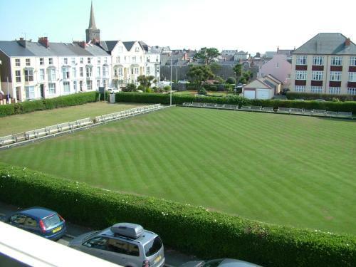 Glenholme Apartment