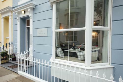 Hostal Lindholme House
