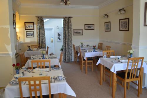 Hostal Rebleen Guest House