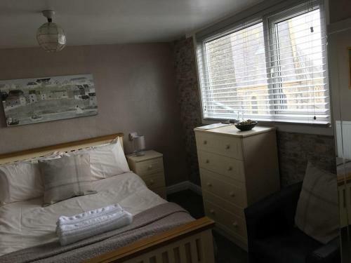 Hostal Croyland Guest House