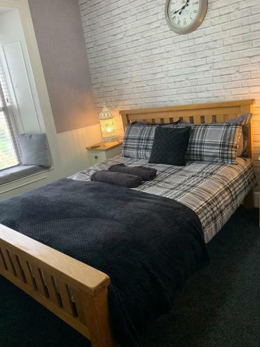 Hostal Croyland Guest House