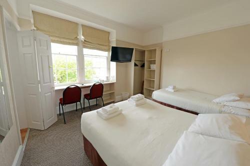 Clarence House Hotel