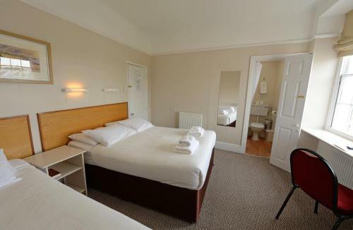 Clarence House Hotel