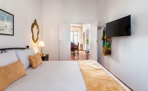 Antigoni's Bay House