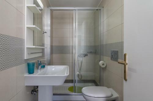 Apartamento Areti's Milos Guesthouses