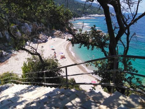 Villa Marina Traditional Stonehouse
