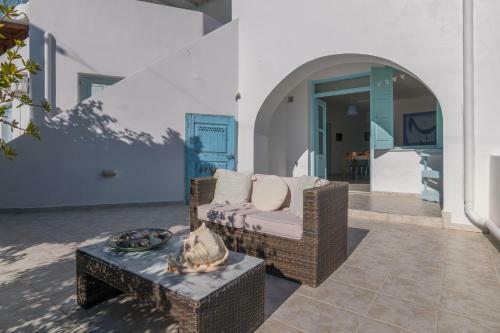 Stefania's Cycladic Apartments
