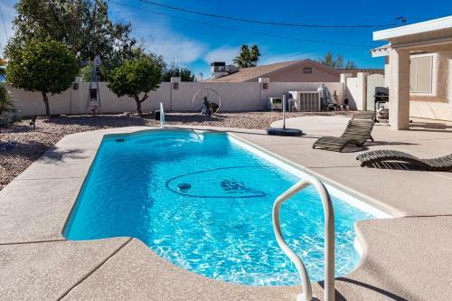 Entertainers Dream, Pool, Spa, & Fire Pit