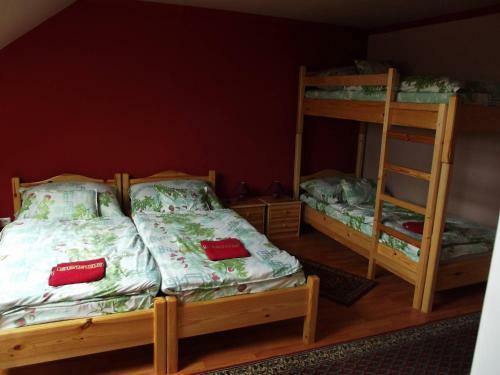 Hostal �reg Di�fa Vend�gh�z