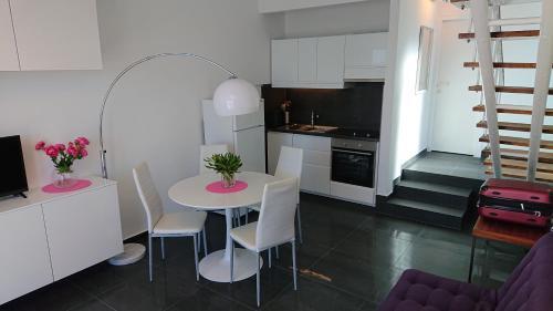 Apartmani Antonieta****