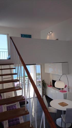 Apartmani Antonieta****